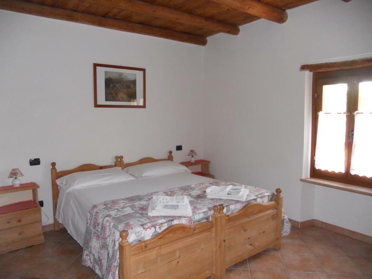 Agriturismo Lusani Caprino Veronese Exterior photo