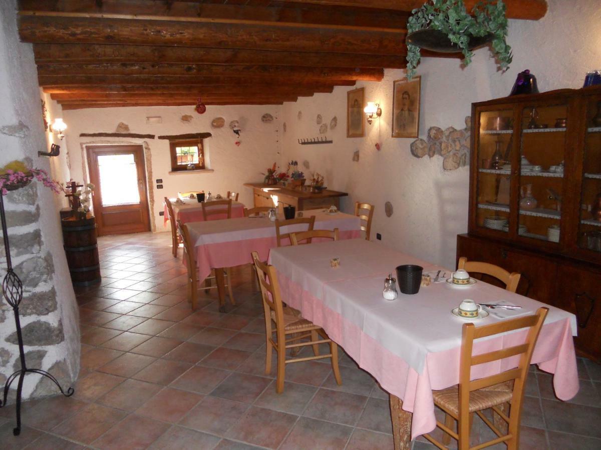 Agriturismo Lusani Caprino Veronese Exterior photo